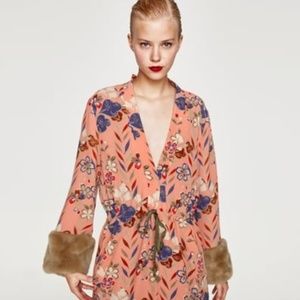 Zara floral fur cuff Kimono Sz. S